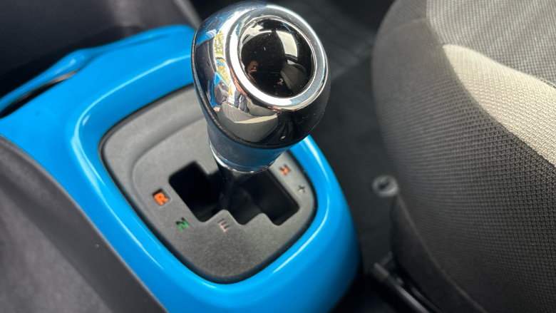 Toyota Aygo 1.0 VVT-i X-Trend 5dr x-shift Petrol Hatchback